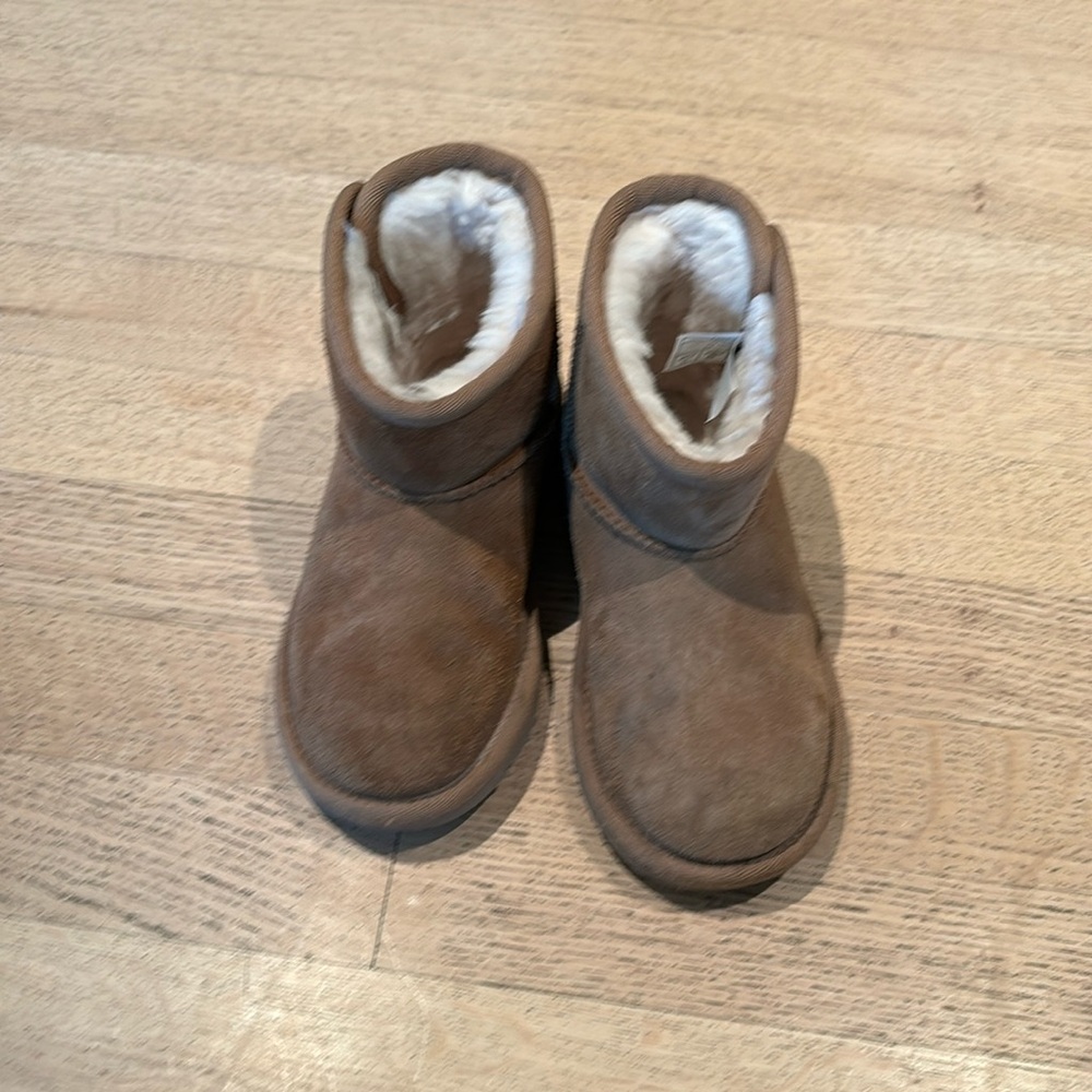 UGG Jona Boot